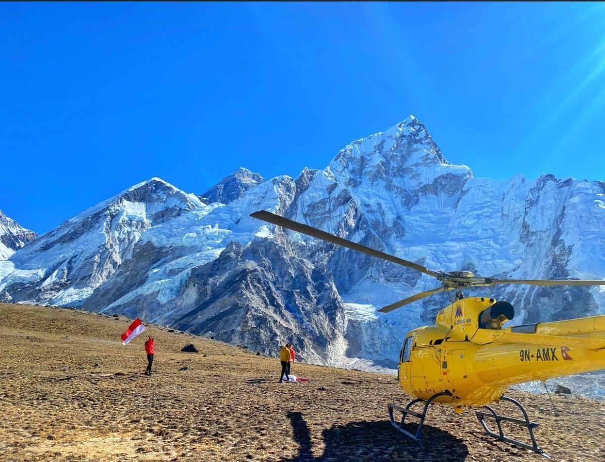 gorakshep-to-lukla-helicopter-flight-2